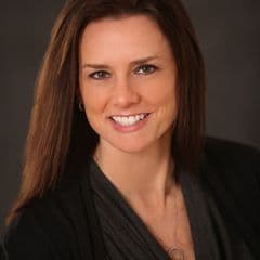 Laura Davis